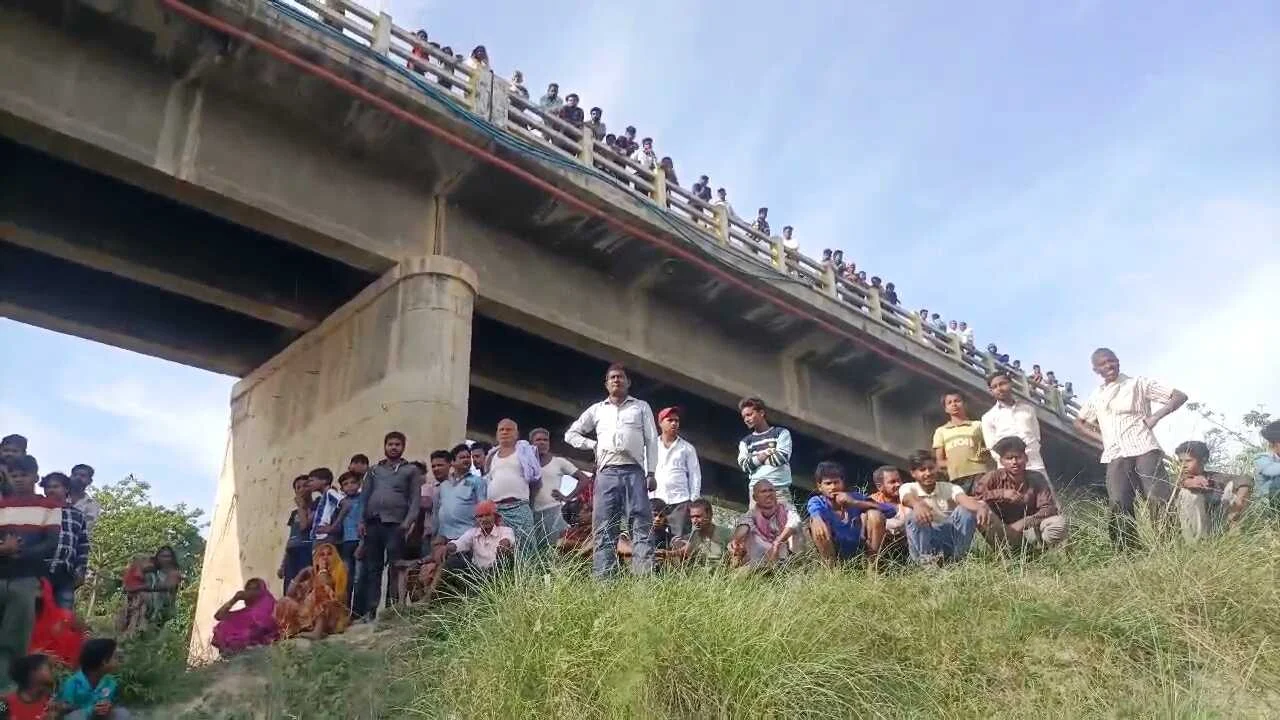 समस्तीपुर में करेह नदी में डूबने से एक ही परिवार के तीन सगे भाइयों की मौत, बरियाही घाट पर पसरा मातम 2