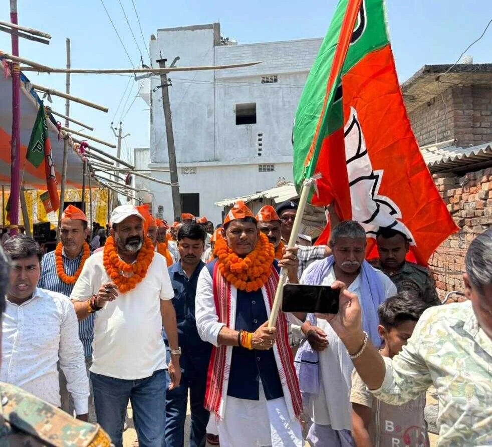 'भाजपा चली गांव की ओर': भगवानपुर के भरडीहा में मंत्री सुरेंद्र मेहता ने किया कार्यक्रम का आगाज़ 2