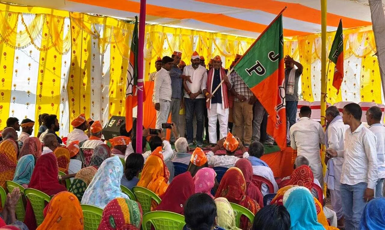 'भाजपा चली गांव की ओर': भगवानपुर के भरडीहा में मंत्री सुरेंद्र मेहता ने किया कार्यक्रम का आगाज़ 3