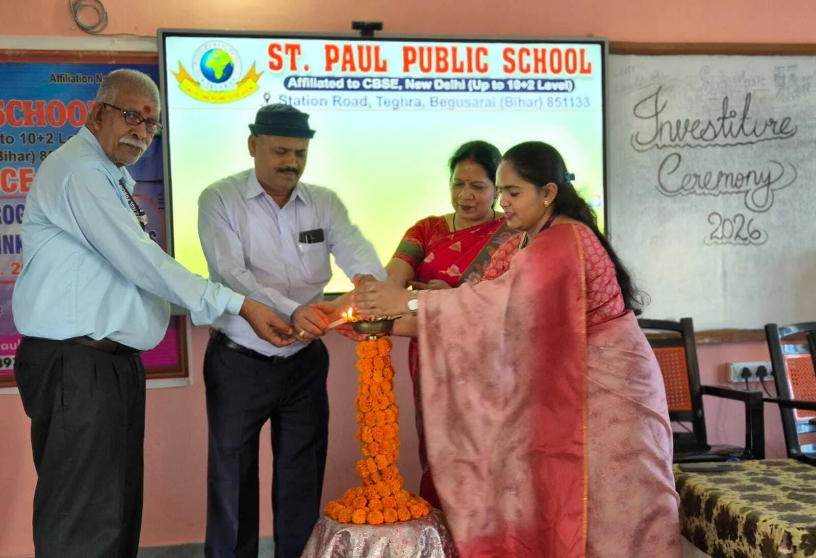 संत पॉल पब्लिक स्कूल, तेघड़ा में अलंकरण समारोह का भव्य आयोजन: आराध्या और हर्ष बने स्पोर्ट्स कप्तान 3