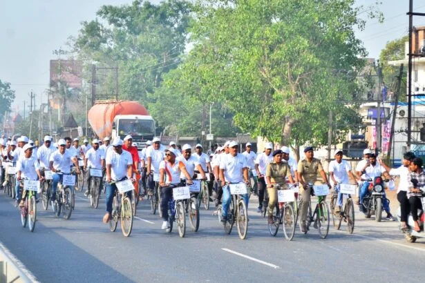 बेगूसराय में 'साइकिल पे संडे' का 600वां रविवार बना यादगार, नेपाल सहित 6 जिलों के यात्रियों ने 'पैडलिंग फॉर चेंज' में भरा जोश 5