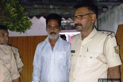 नावकोठी पुलिस की बड़ी कार्रवाई, सालों से फरार चल रहे दो वारंटी गिरफ्तार; भेजे गए जेल 18