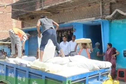 नालंदा: बिहार शरीफ नगर निगम की बड़ी कार्रवाई, नगर आयुक्त के नेतृत्व में 25 टन प्रतिबंधित प्लास्टिक जब्त, मचा हड़कंप 28