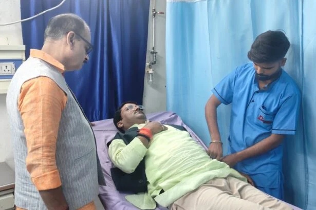 बेगूसराय में भीषण सड़क हादसे के शिकार हुए भाजपा विधायक संजय गुप्ता, परिवार सहित बाल-बाल बचे 7