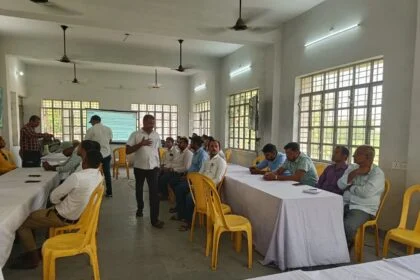 भगवानपुर में जनगणना 2027 के लिए प्रगणक व पर्यवेक्षकों को HLO ऐप की दी गई ट्रेनिंग 27