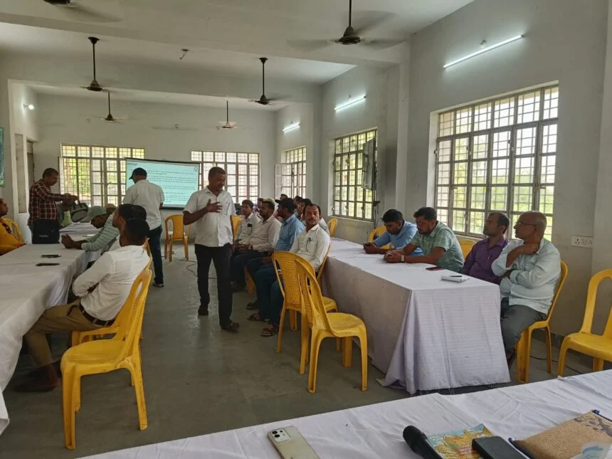 भगवानपुर में जनगणना 2027 के लिए प्रगणक व पर्यवेक्षकों को HLO ऐप की दी गई ट्रेनिंग 1