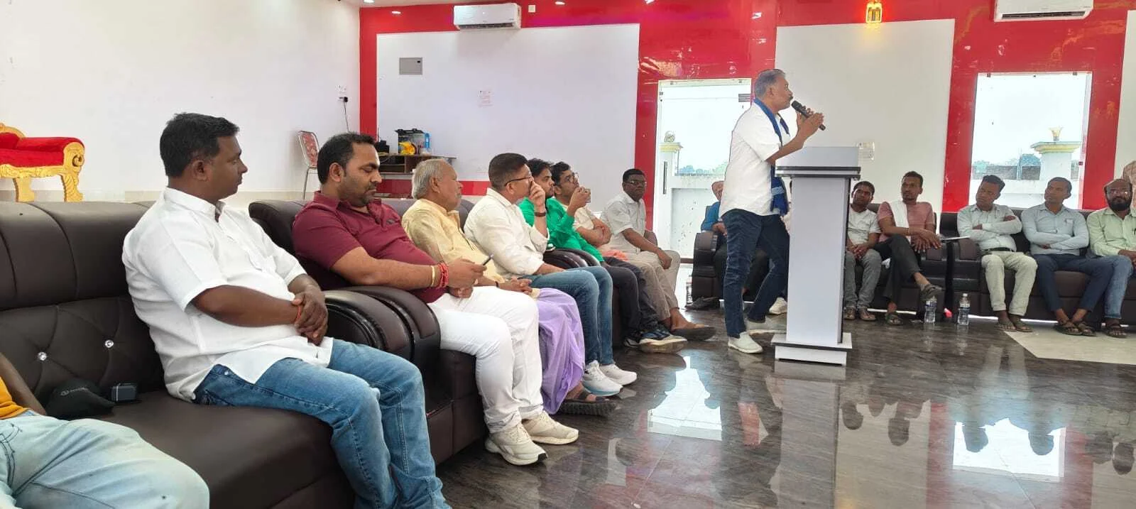 नावकोठी में ग्रामीण चिकित्सकों की बैठक में हुंकार, 25 अप्रैल को बेगूसराय में होगा महासम्मेलन 2