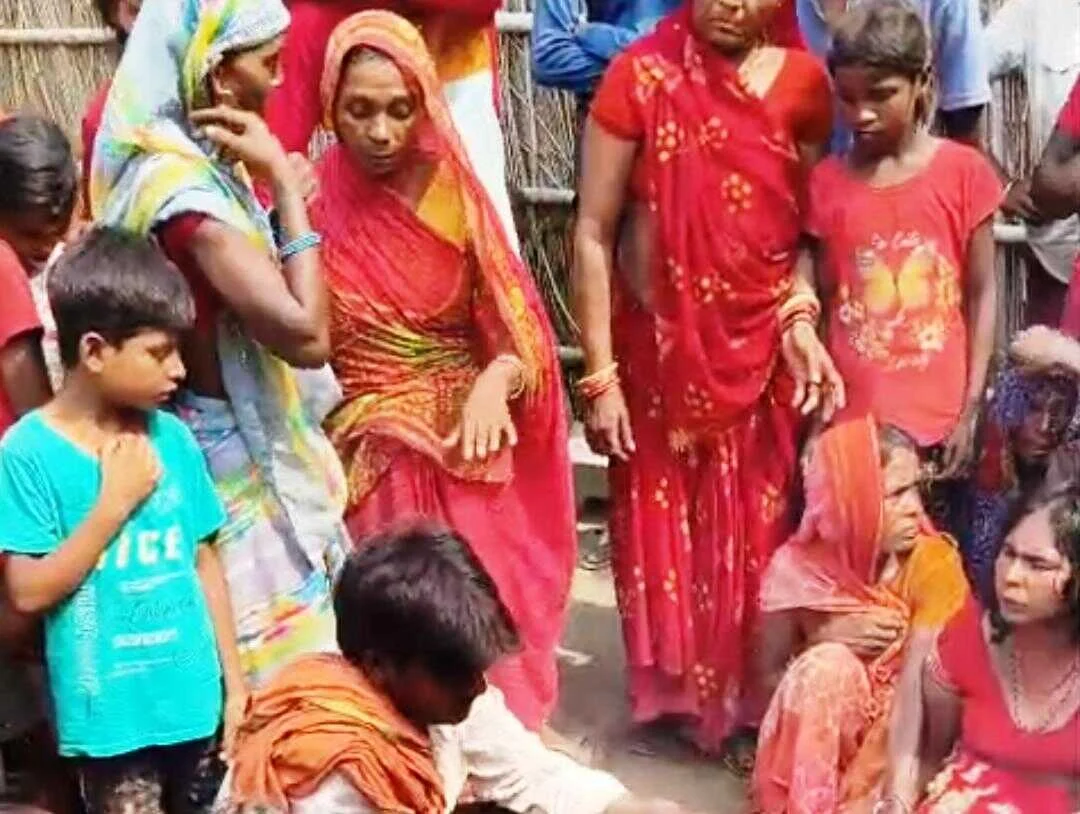 बहन के घर जा रहे युवक की सड़क हादसे में मौत, बिजली के खंभे से टकराई बाइक 6