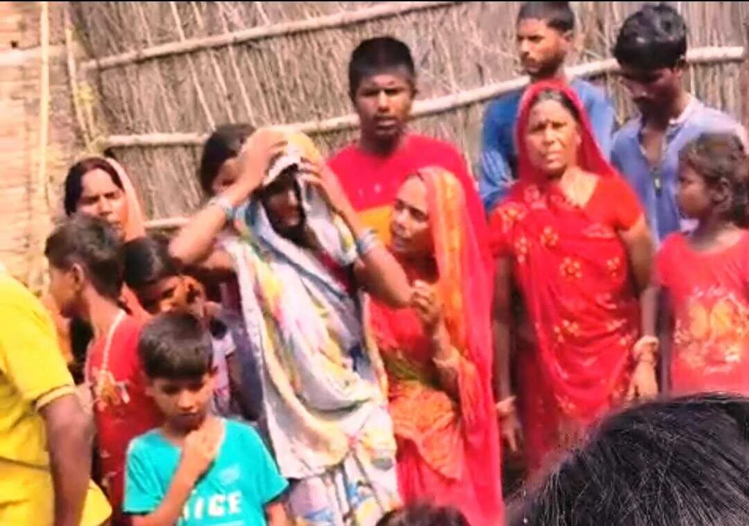 बहन के घर जा रहे युवक की सड़क हादसे में मौत, बिजली के खंभे से टकराई बाइक 2