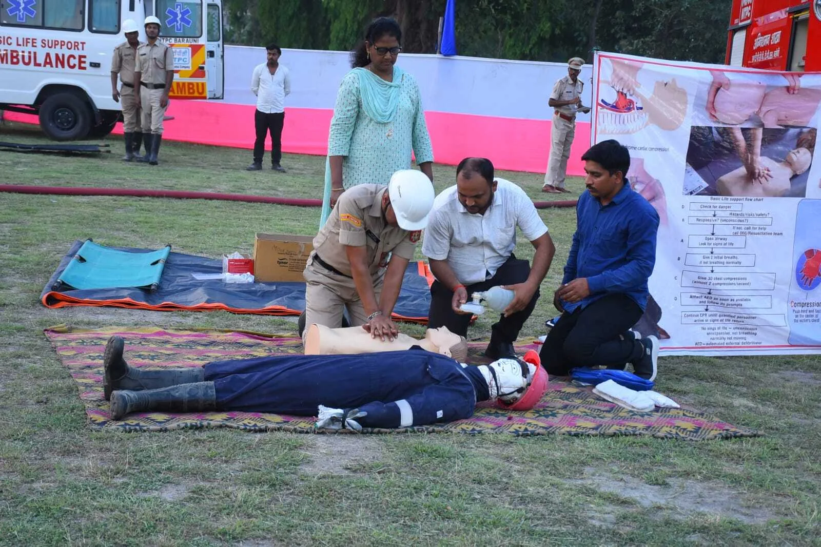 एनटीपीसी बरौनी में 'राष्ट्रीय अग्नि सुरक्षा सप्ताह' का समापन: 'वी सर्व टू सेव' के संकल्प के साथ दी गई जांबाजी की सीख 7