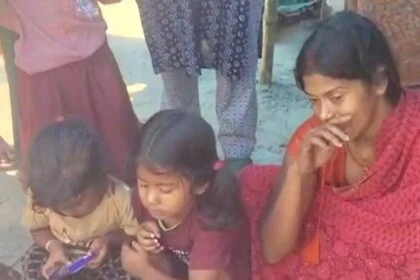 बेगूसराय के वीरपुर में अनियंत्रित ट्रैक्टर ने युवक को रौंदा; सदर अस्पताल में इलाज के दौरान मौत, पत्नी और बच्चों का रो-रोकर बुरा हाल 23