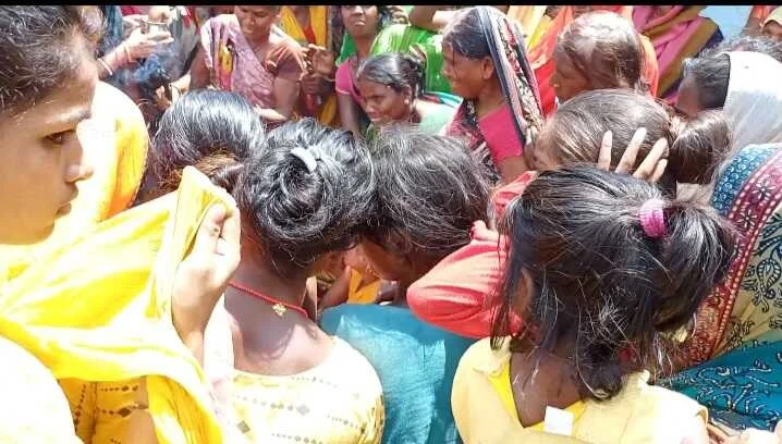 बेगूसराय के वीरपुर में अनियंत्रित ट्रैक्टर ने युवक को रौंदा; सदर अस्पताल में इलाज के दौरान मौत, पत्नी और बच्चों का रो-रोकर बुरा हाल 3