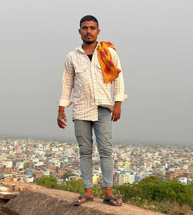 नशे का ओवर डोज लेने से युवक की हुई मौत, परिजन लगा रहे है प्रेम प्रसंग में हत्या का आरोप, शादी के बाद प्रेमिका बनी हिन्दू 3