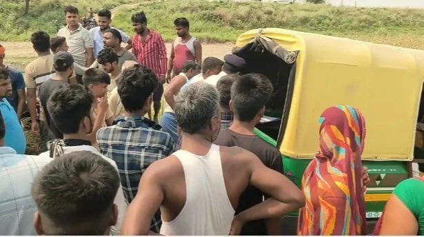 समस्तीपुर: शादी समारोह से लापता युवक की चाकू से गोदकर हत्या, चौर में मिला शव 1