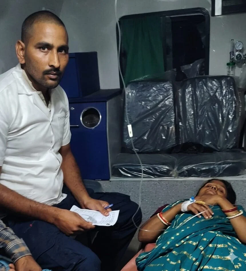 सांप काटने से गंभीर हुई महिला को 102 एम्बुलेंस ने पहुंचाया समय पर अस्पताल, बची जान 1