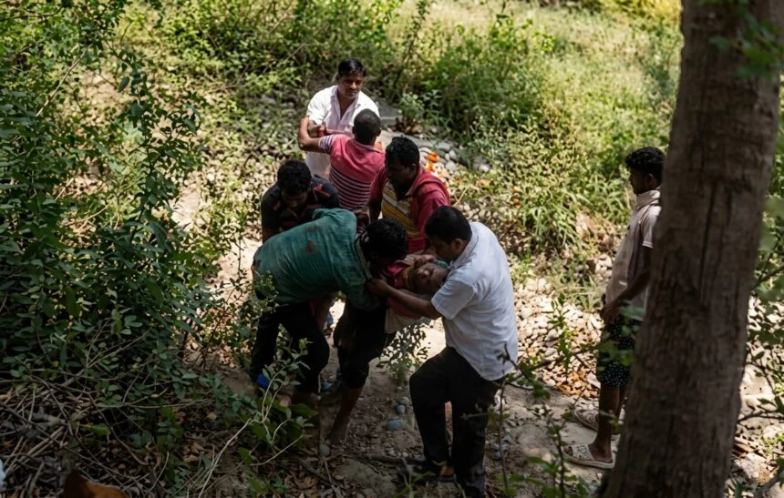 समस्तीपुर: भ्रष्टाचार के खिलाफ आवाज उठाने पर मुखिया व उसके भाई ने किया हमला, तीन लोग घायल 1