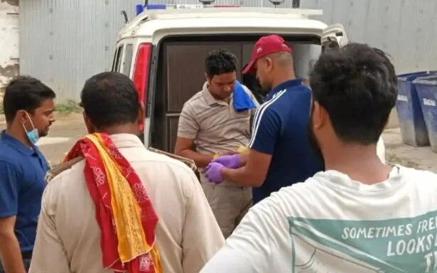 समस्तीपुर: पेड़ काटने के विवाद में दबंगों ने लोटे से मार-मार कर बुजुर्ग महिला की हत्या, पति गंभीर 1