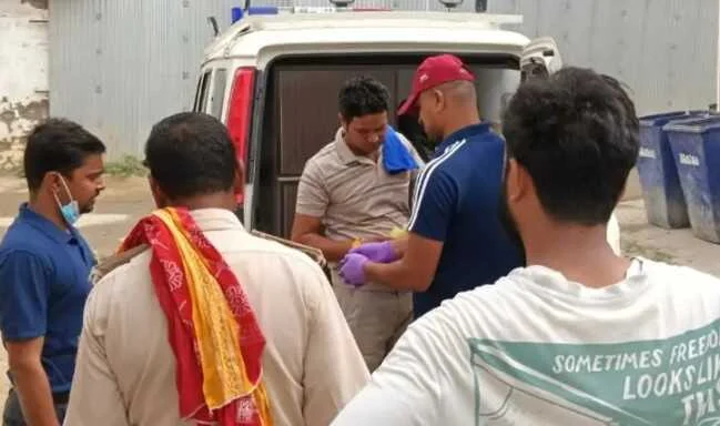समस्तीपुर: पेड़ काटने के विवाद में दबंगों ने लोटे से मार-मार कर बुजुर्ग महिला की हत्या, पति गंभीर 4