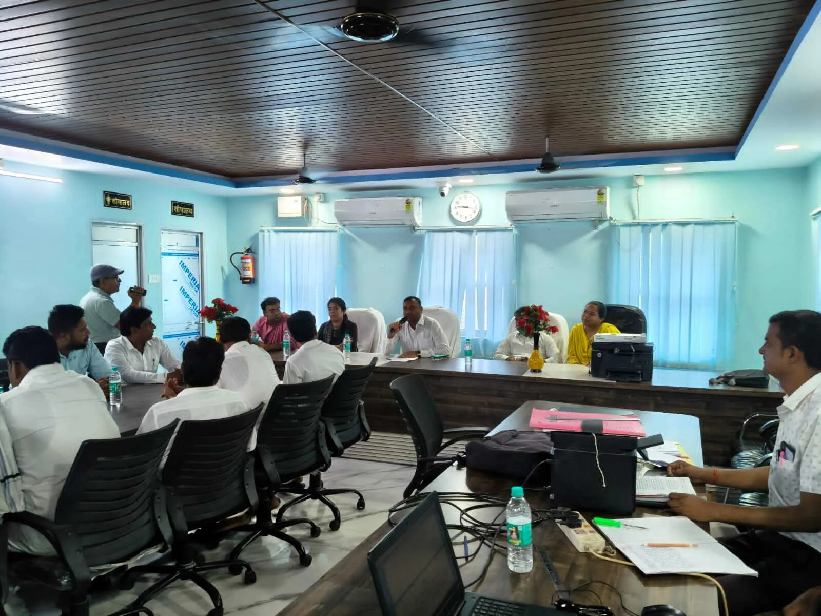 समस्तीपुर:ताजपुर नगर परिषद के सशक्त स्थायी समिति के चुनाव में कृति प्रिया, संजय दास और माधव कर्मशील निर्विरोध निर्वाचित 2