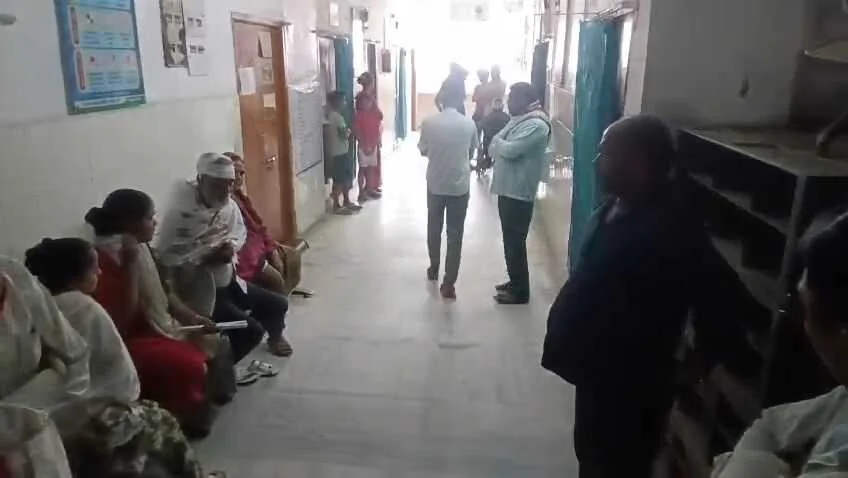 समस्तीपुर: गोहनर नवादा में खूनी संघर्ष; घर निर्माण के विवाद में चली तलवारें, 5 से अधिक घायल 3