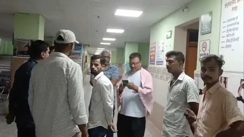 बेगूसराय में दो बाइकों की आमने-सामने भिड़ंत में एक युवक की मौत, 4 घायल 3