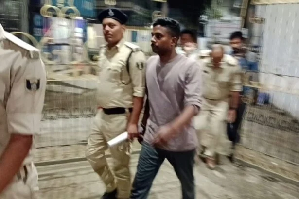बेगूसराय पुलिस दागदार: नकली सिगरेट मामले में टाइगर मोबाइल के जवानों ने की 3 लाख की वसूली, एक गिरफ्तार 1