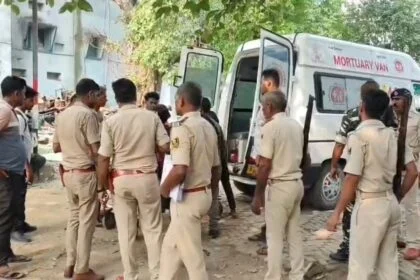 नालंदा: संदेहास्पद स्थिति में तालाब के समीप मिला युवक का शव,परिवार वाले लगा रहे हैं हत्या का आरोप 55