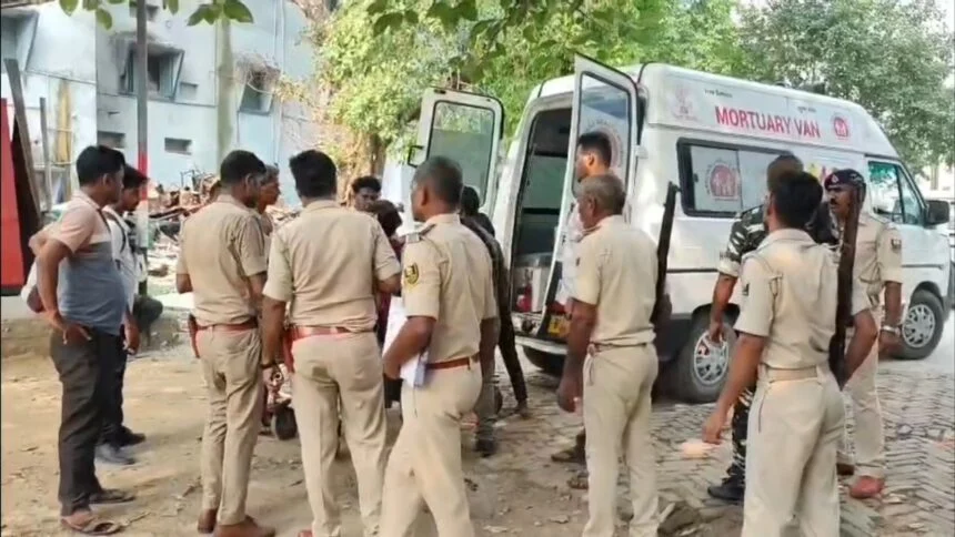 नालंदा: संदेहास्पद स्थिति में तालाब के समीप मिला युवक का शव,परिवार वाले लगा रहे हैं हत्या का आरोप 1