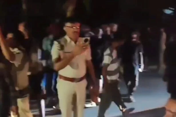 बेगूसराय में नशे में धुत बाइक सवारों ने छात्र को कुचला, मौके पर ही दर्दनाक मौत, उग्र भीड़ ने किया हंगामा 3