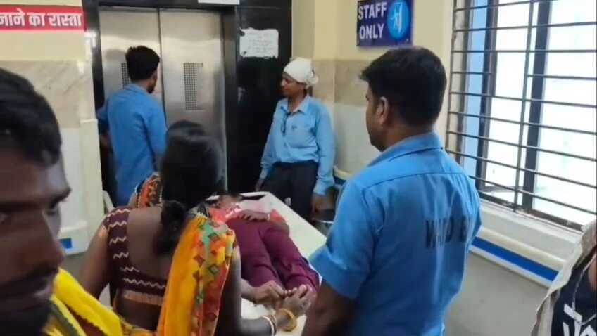 नालंदा: मिड डे मील खाने से बीमार बच्चों की संख्या बढ़ी, चार की फिर बिगड़ी तबीयत 2