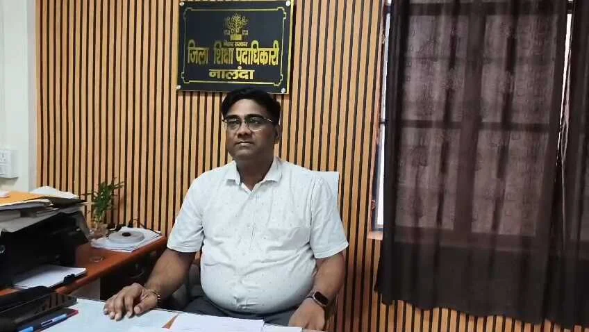 नालंदा: एमडीएम कांड में बड़ा एक्शन, कैला मध्य विद्यालय में पदस्थापित 10 शिक्षकों से जवाब तलब,प्रधानाध्यापिका सस्पेंड, 50 बच्चों हुए थे बीमार 12