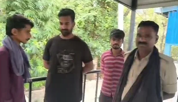 बेगूसराय में तेज रफ्तार का कहर: सड़क हादसे में गुजरात से लौटे युवक की दर्दनाक मौत, परिवार में कोहराम 1