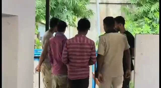 बेगूसराय में तेज रफ्तार का कहर: सड़क हादसे में गुजरात से लौटे युवक की दर्दनाक मौत, परिवार में कोहराम 2