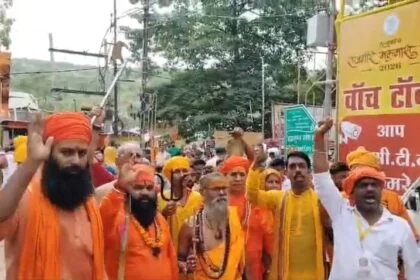 नालंदा: राजकीय मलमास मेला में शाही स्नान में विभिन्न आखाड़ों के साधु संत ,महात्मा का आना हुआ शुरू, जिला प्रशासन विशेष रूप से किया सुरक्षा व्यवस्था,विधि व्यवस्था सुदृढ़, सीसीटीवी से हो रही है निगरानी 77