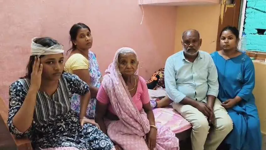 नालंदा: ढाई डिसमिल जमीन के लिए खूनी संघर्ष, दबंगों ने परिवार को पीटकर किया अधमरा, CCTV में कैद हुई दबंगई 2