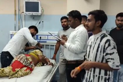 नालंदा: कोल्ड ड्रिंक के पैसे मांगने पर दो गुटों में झड़प, महज सौ रूपये के विवाद में हुआ झड़प,गांव में पुलिस कर रही कैंप 51