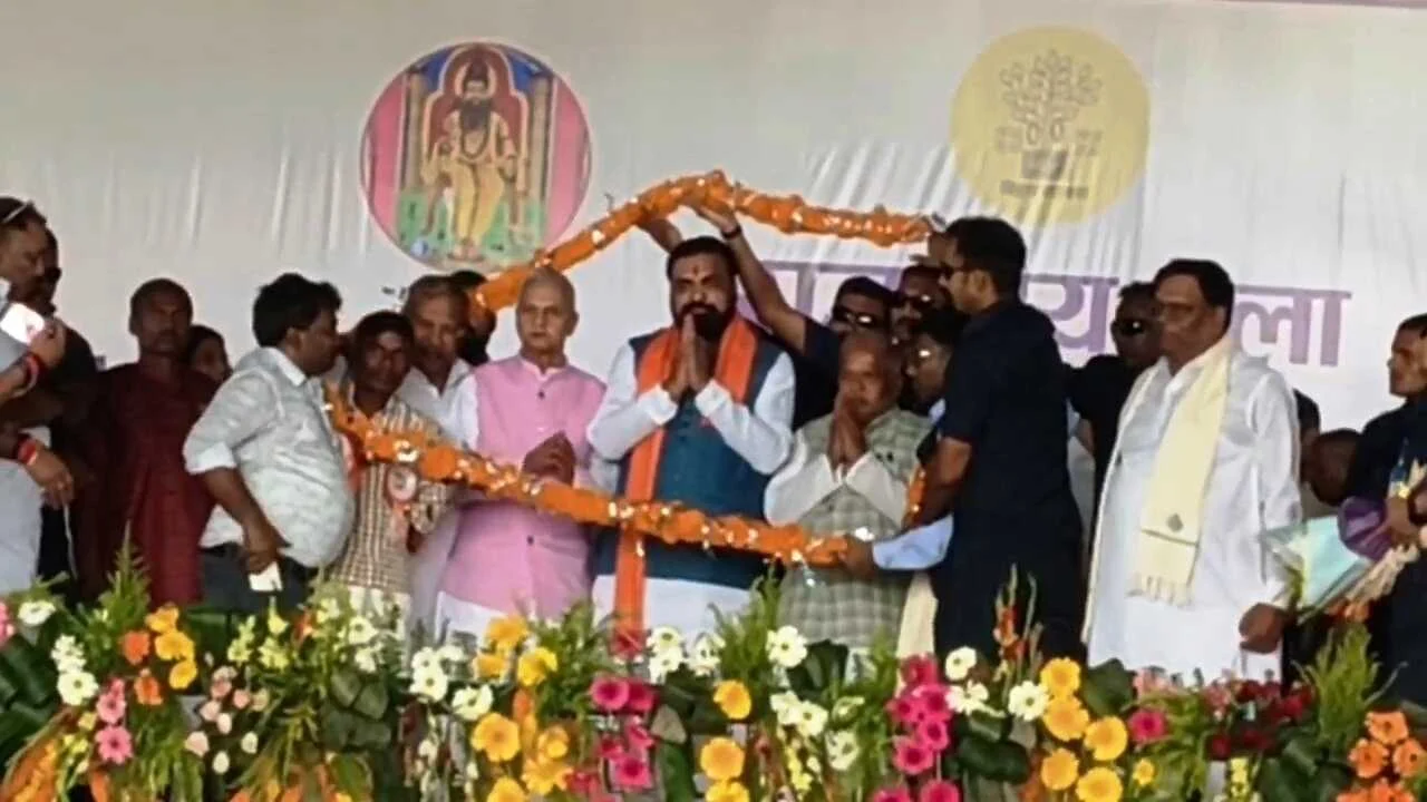 मुख्यमंत्री बनने के बाद पहली बार नालंदा पहुंचे सम्राट चौधरी, राजकीय बाबा महतो साहब मेले का किया उद्घाटन 5