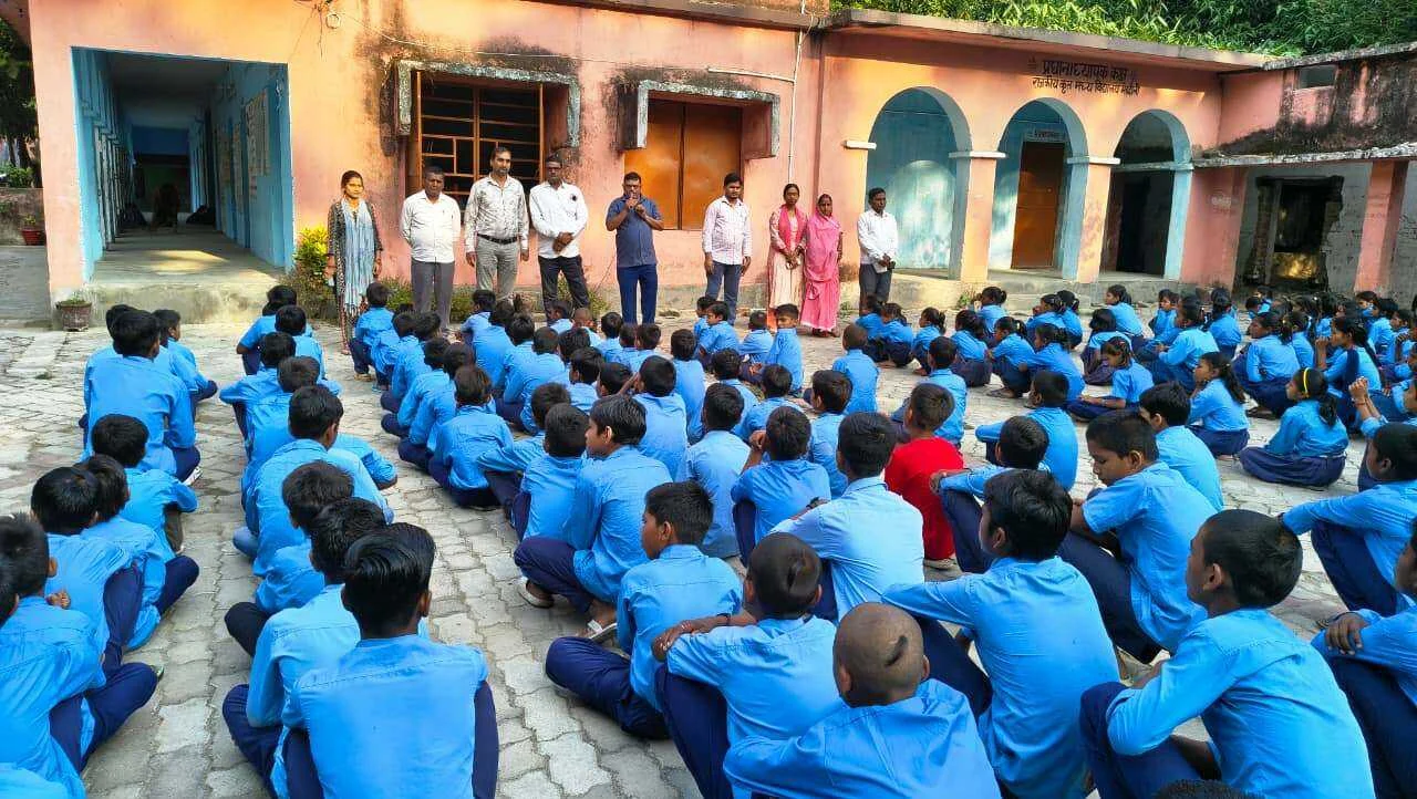 भगवानपुर के स्कूलों में बच्चों को सिखाए गए अगलगी से बचाव के गुर, चेतना सत्र में फोकल शिक्षकों ने दी महत्वपूर्ण जानकारी 2