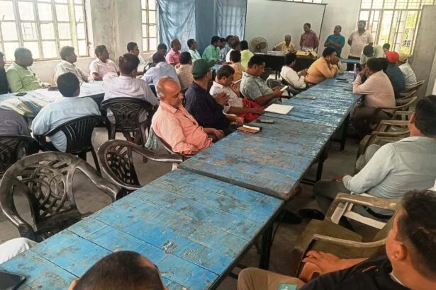 जनगणना 2027 की तैयारी तेज: भगवानपुर में पर्यवेक्षकों की बैठक, 31 मई तक होगा मकानों का सूचीकरण 5
