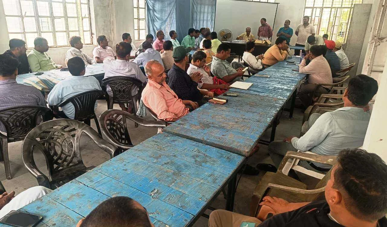 जनगणना 2027 की तैयारी तेज: भगवानपुर में पर्यवेक्षकों की बैठक, 31 मई तक होगा मकानों का सूचीकरण 8