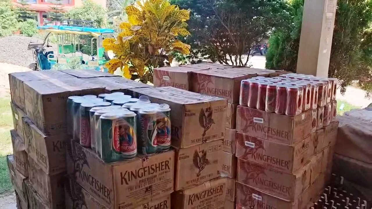 भगवानपुर पुलिस ने शराब से लदा ट्रक और कार किया जब्त, 1539 लीटर विदेशी शराब के साथ 4 तस्कर गिरफ्तार 2