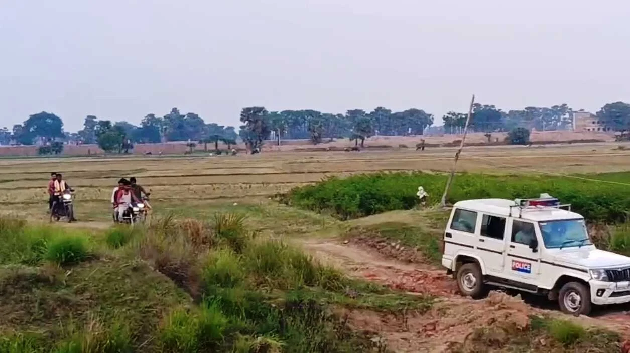 नालंदा: जमीनी विवाद में शख्स की पीट पीट कर हत्या, जमीन विवाद को लेकर पूर्व हुई थी पंचायत,पुलिस घटनास्थल पर पहुंची 10