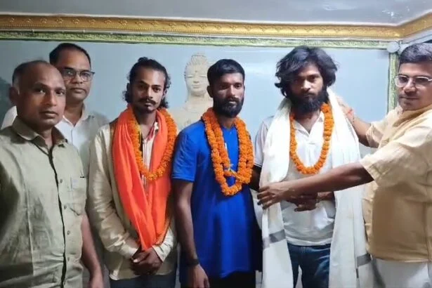 नालंदा: 188 दिनों में 15 हजार KM साइकिल यात्रा कर युवक लौटा, परवलपुर में भव्य स्वागत 1