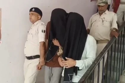 राजस्थान-छत्तीसगढ़ तक पहुंची नालंदा पुलिस, पावापुरी विम्स के छात्र निकले सॉल्वर गैंग के मास्टरमाइंड, जमुई, औरंगाबाद और मुजफ्फरपुर तक फैला था सॉल्वर नेटवर्कलैपटॉप और मोबाइल से मिले अहम सुराग 18