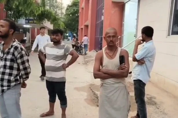 बेगूसराय में सैलून संचालक की संदिग्ध मौत, परिजनों ने लगाया अवैध संबंध में हत्या का आरोप 1