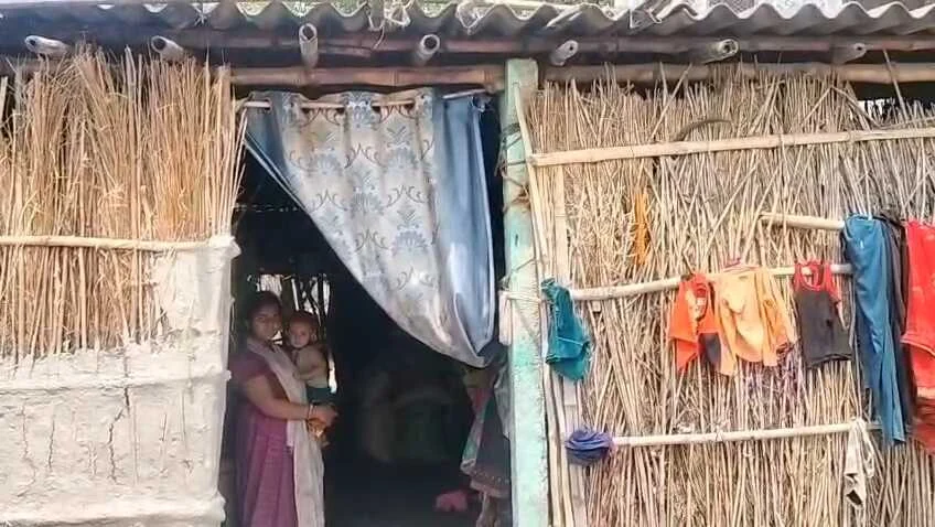 बेगूसराय में सनसनीखेज वारदात: छौराही के कावर झील में घास काटने गए मजदूर की बेरहमी से हत्या, इलाके में दहशत 2