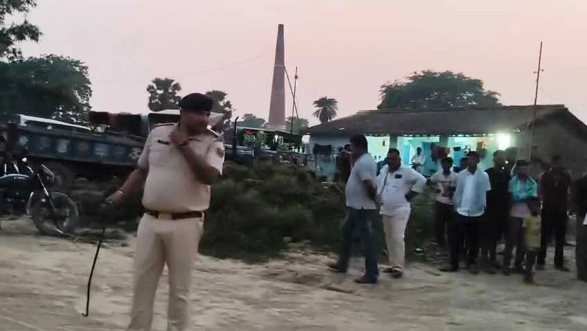 बेगूसराय में मॉब लिंचिंग की आशंका: चोर समझकर यूपी के फायरमैन की बेरहमी से पिटाई, हत्या कर शव गायब करने का आरोप, 4 हिरासत में 2