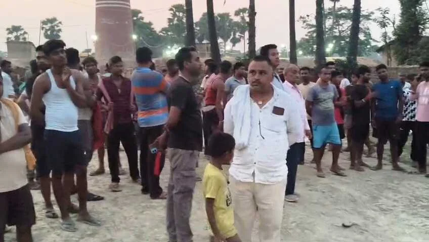बेगूसराय में मॉब लिंचिंग की आशंका: चोर समझकर यूपी के फायरमैन की बेरहमी से पिटाई, हत्या कर शव गायब करने का आरोप, 4 हिरासत में 8