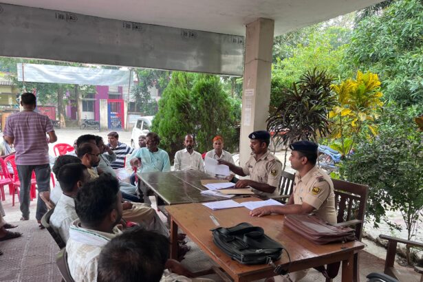 मोहर्रम को लेकर प्रशासन सख्त, बिना लाइसेंस नहीं निकलेगा ताजिया जुलूस; डीजे और घातक हथियारों पर पूर्ण प्रतिबंध 5