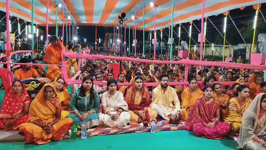 नालंदा: नूरसराय प्रखंड के दहपर गांव में गरजे भाजपा विधायक डॉ. सुनील कुमार, बोले- बिहार में टीएमसी जैसी होगी राजद की हालत 3